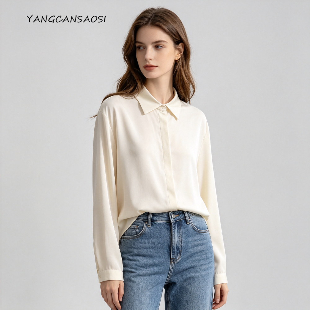 Silk Blouse - Koleksi Mode Wanita Ukuran Plus untuk