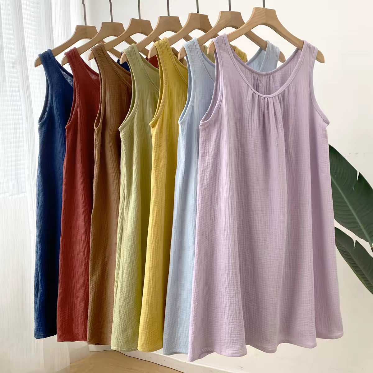 Gaun Tank Tanpa Lengan Kasual  - Midi Dress ulasan dan harga
